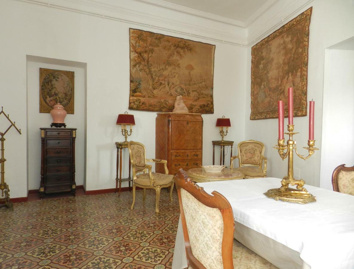 Le Logis Du Chanoine, 50 M2 And Terrace Face To Cathedral Apartment Béziers